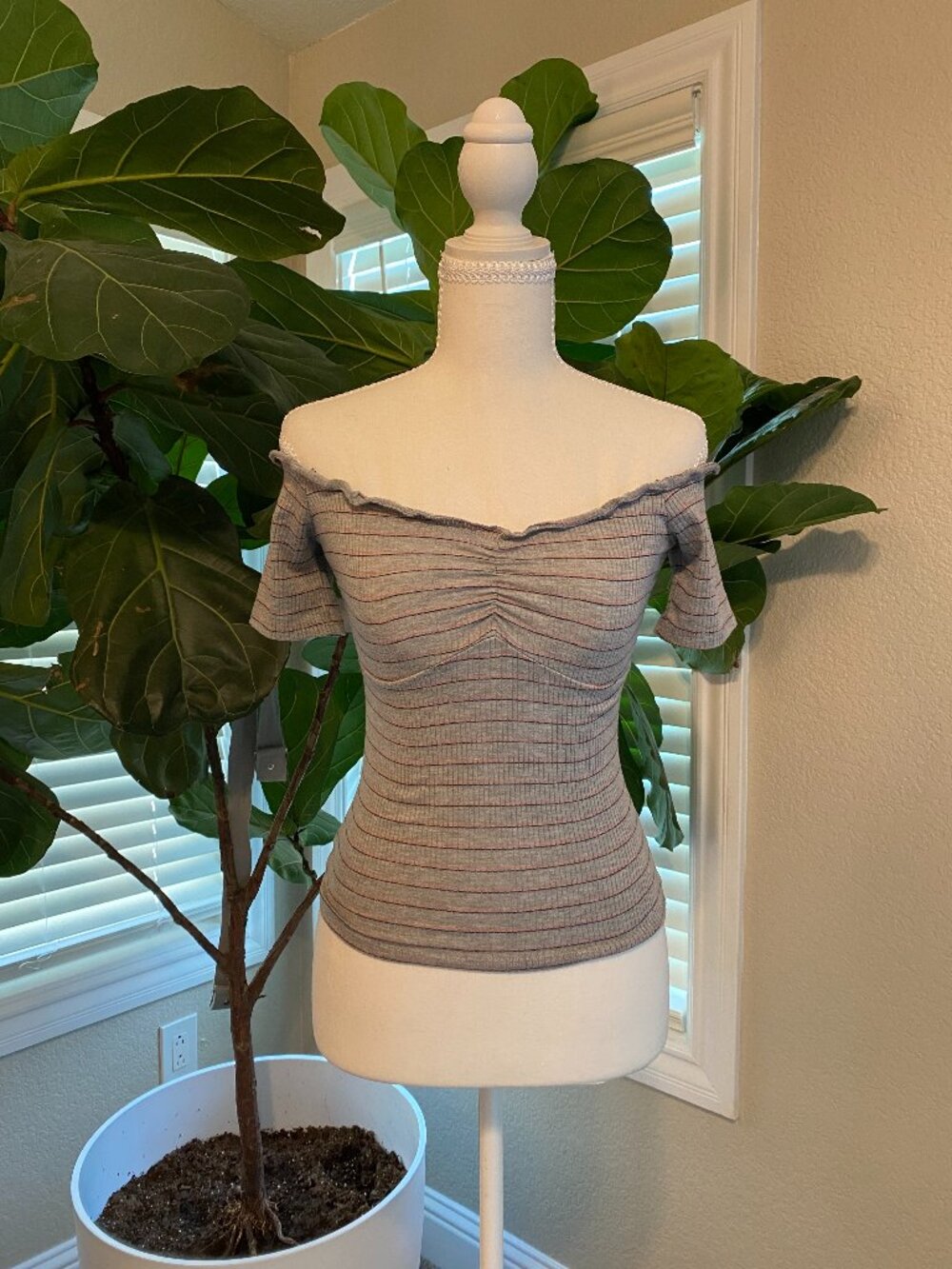 🖤 Vintage Grey Pink Stripes Off Shoulder Crop Top Size XS | Going out Y2K 90s